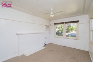 177 Audley Street, Narrandera NSW 2700 - photo 5