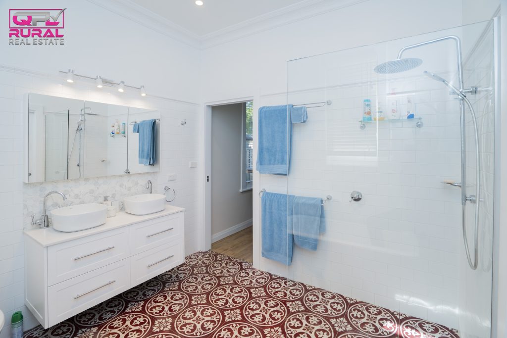 2 Coolibah Street, Leeton NSW 2705 - photo 18