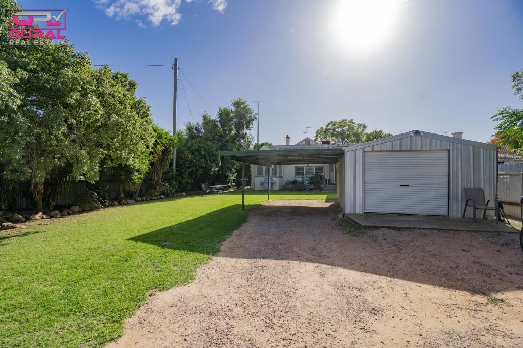 2 Coolibah Street, Leeton NSW 2705 - photo 23