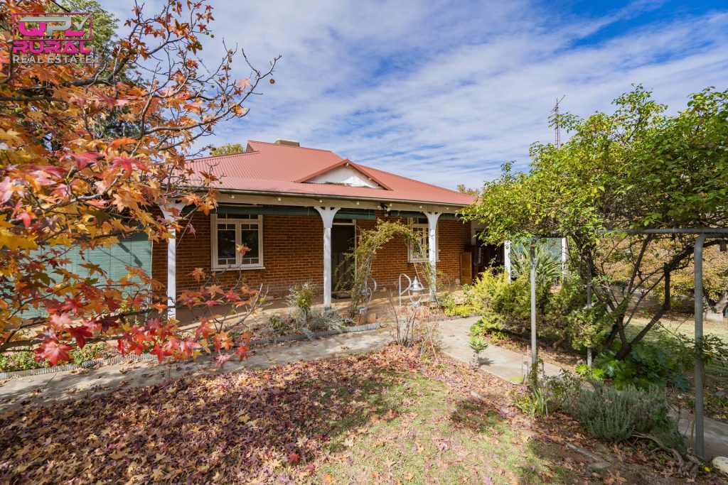41 Jonsen Street, Narrandera NSW 2700 - McGrath Riverina