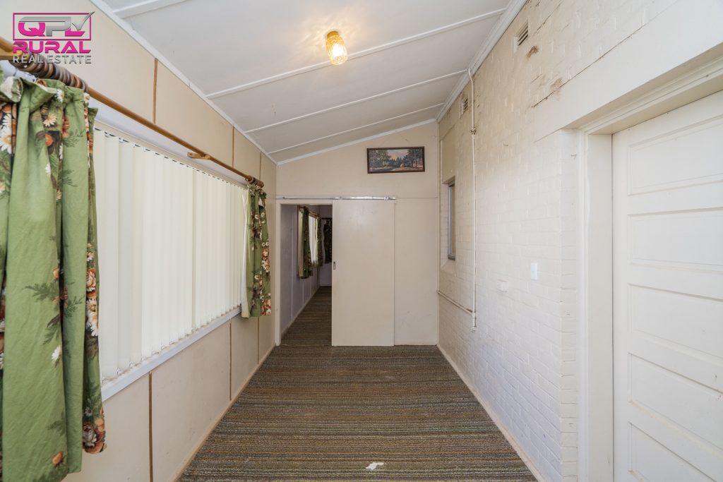 41 Jonsen Street, Narrandera NSW 2700 - photo 15