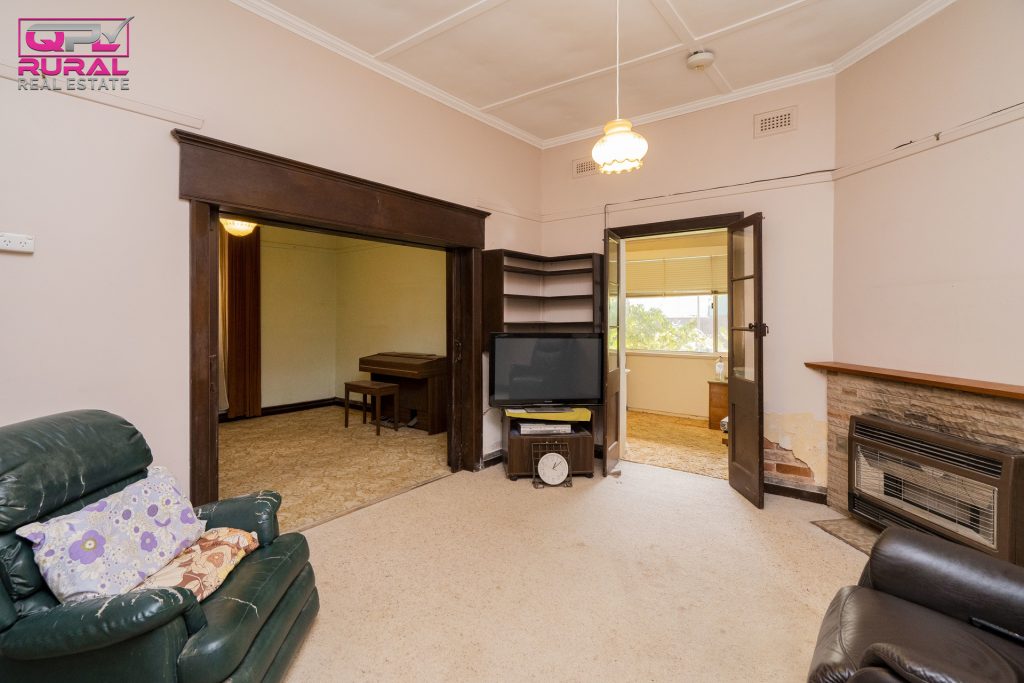 41 Jonsen Street, Narrandera NSW 2700 - photo 8