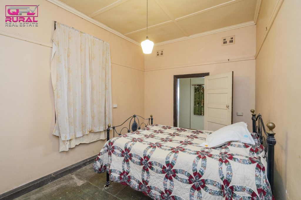 41 Jonsen Street, Narrandera NSW 2700 - photo 10