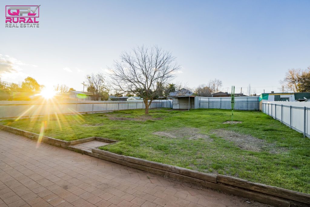 43 King Street, Narrandera NSW 2700 - photo 15