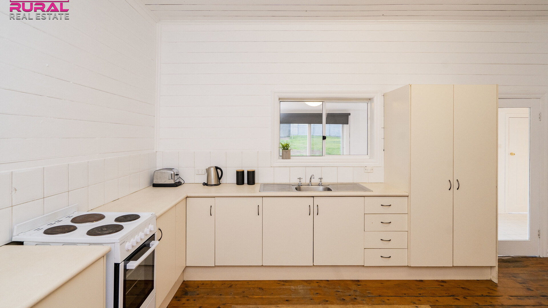 43 King Street, Narrandera NSW 2700 - photo 7