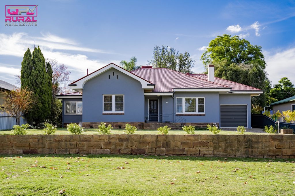 45 Elwin Street, Narrandera NSW 2700 - McGrath Riverina