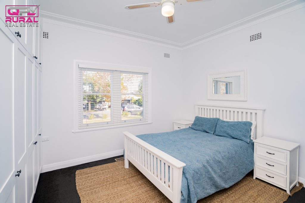 45 Elwin Street, Narrandera NSW 2700 - photo 8