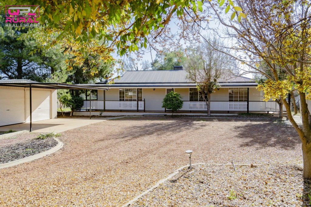117 Pine Hill Road, Narrandera NSW 2700 - McGrath Riverina