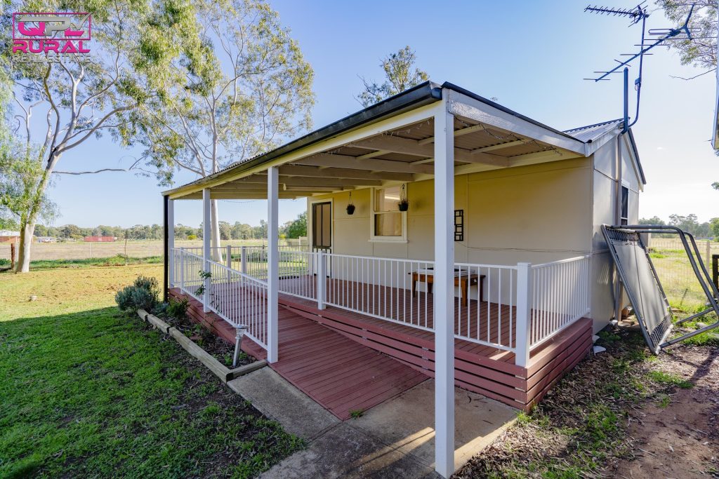 117 Pine Hill Road, Narrandera NSW 2700 - photo 16