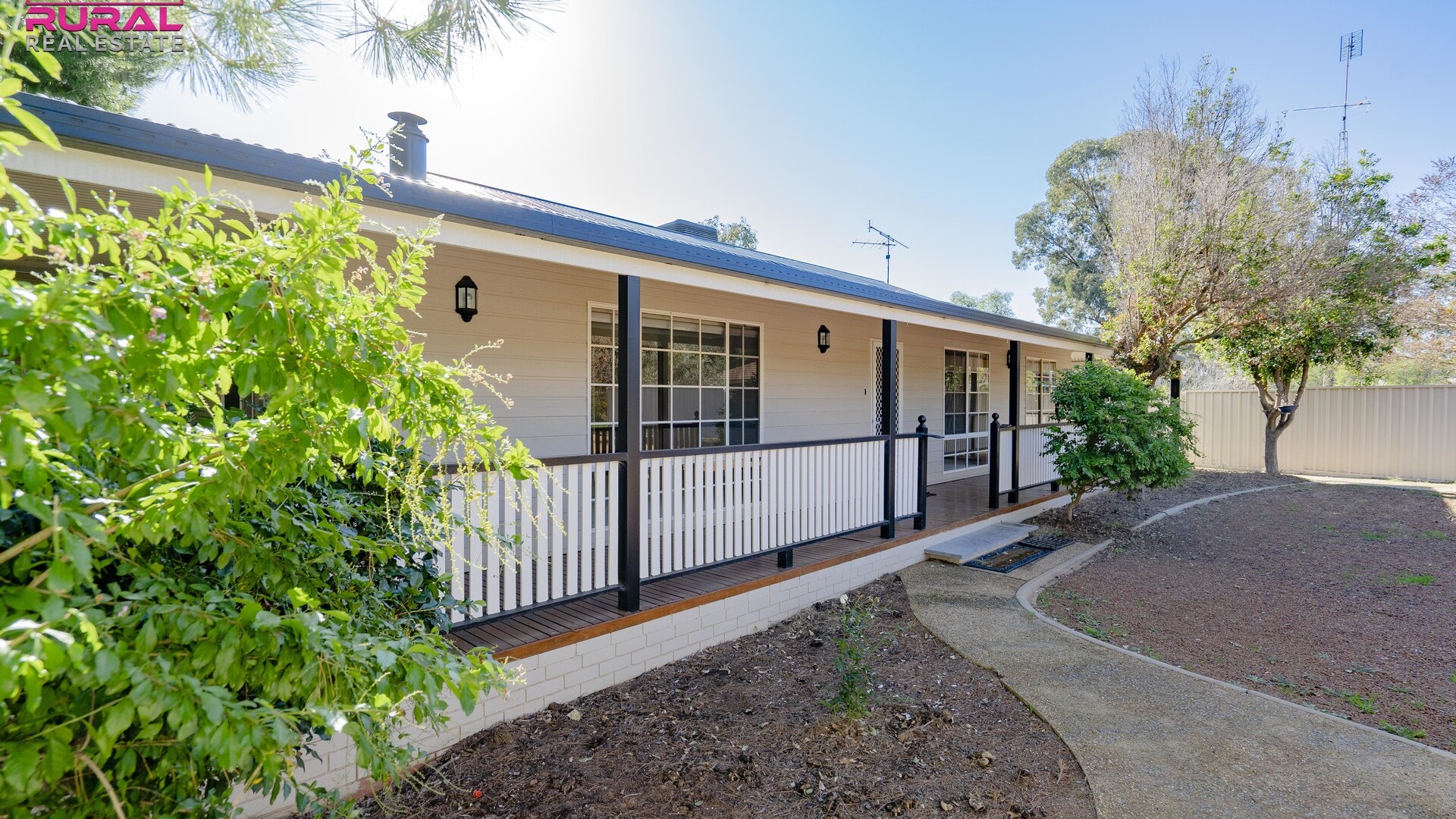 117 Pine Hill Road, Narrandera NSW 2700 - photo 3