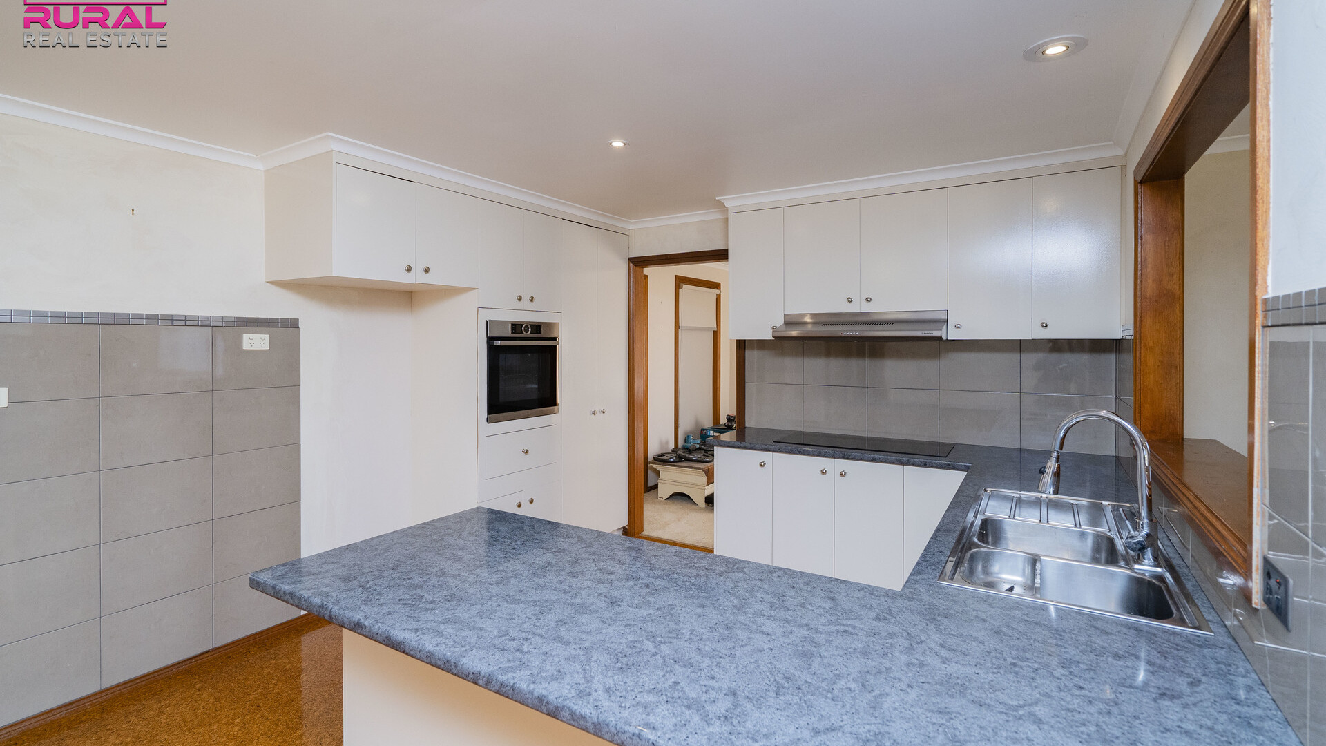 117 Pine Hill Road, Narrandera NSW 2700 - photo 5