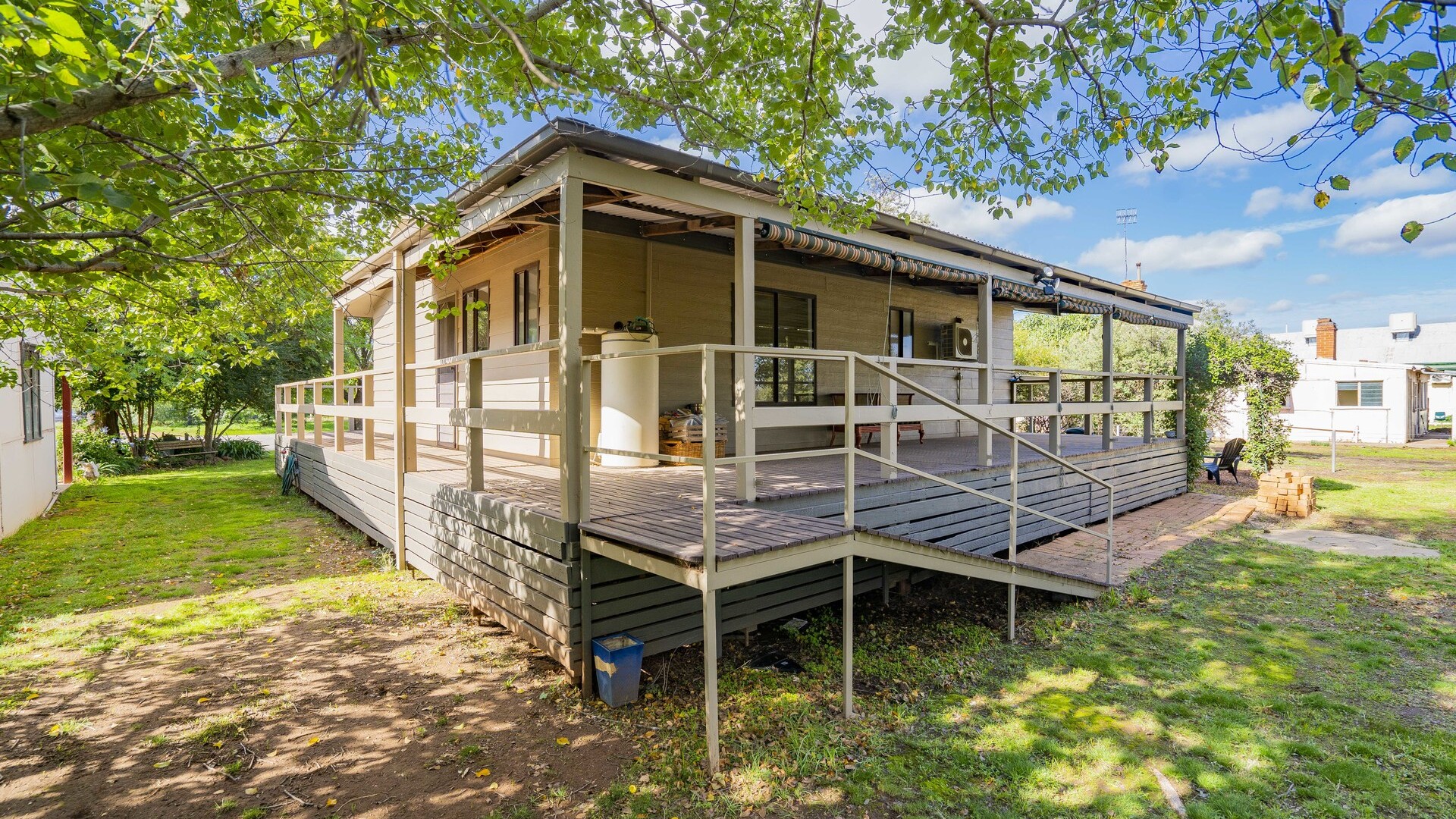 10 Deakin Street, Beckom NSW 2665 - photo 27