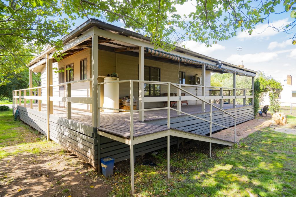 10 Deakin Street, Beckom NSW 2665 - photo 28