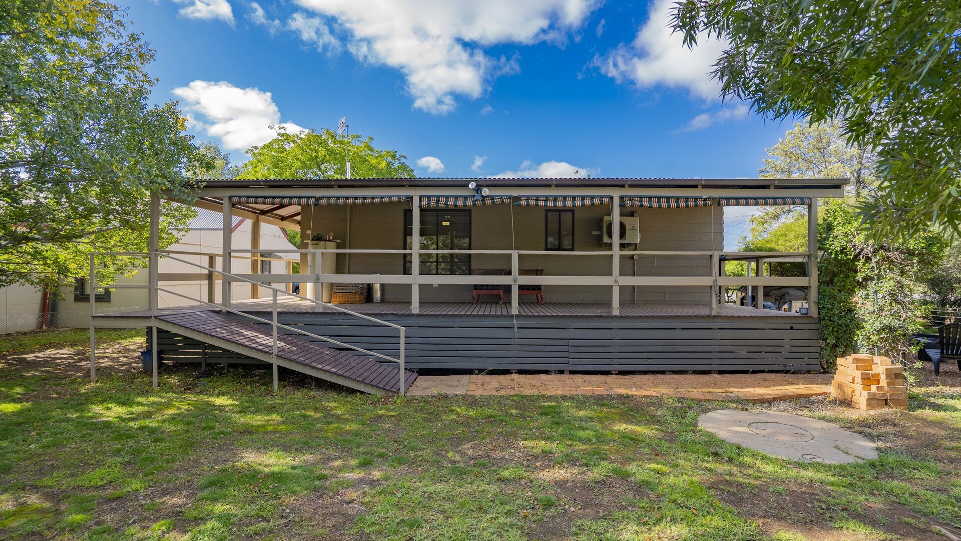 10 Deakin Street, Beckom NSW 2665 - photo 30
