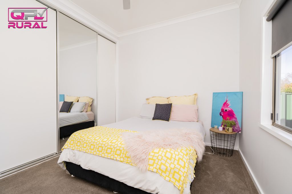 125 Kitchener Road, Temora NSW 2666 - photo 13