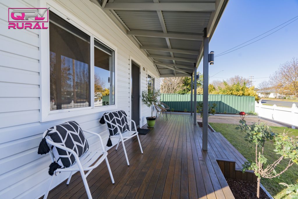 125 Kitchener Road, Temora NSW 2666 - photo 24