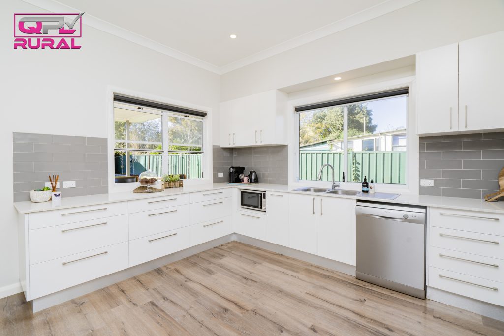 125 Kitchener Road, Temora NSW 2666 - photo 5