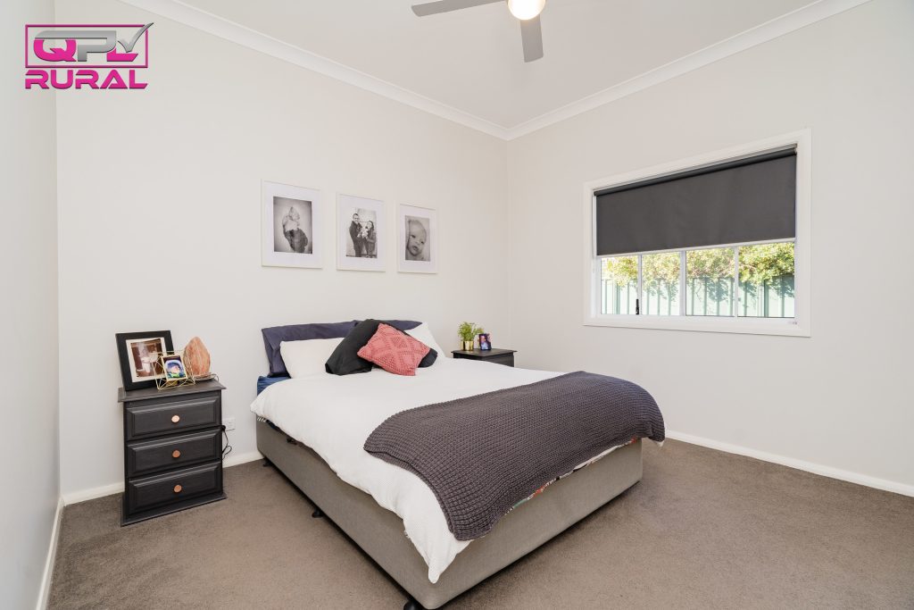 125 Kitchener Road, Temora NSW 2666 - photo 10