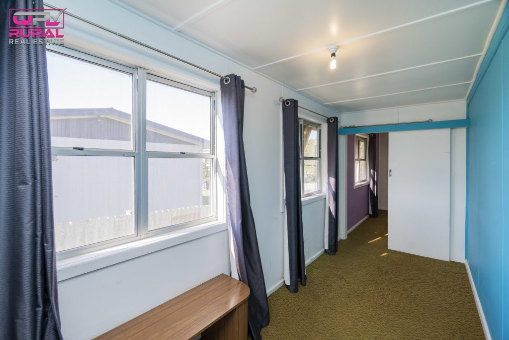 27 Roslyn Street, Narrandera NSW 2700 - photo 11