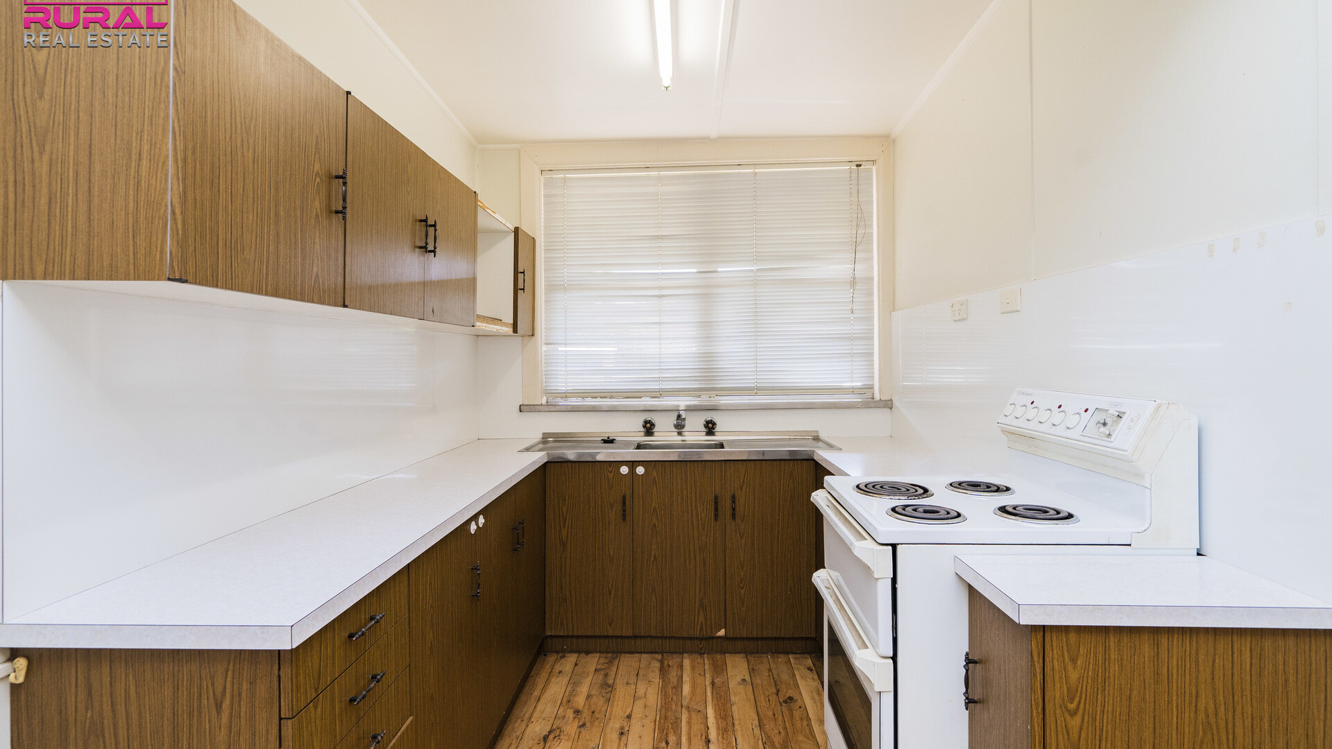 27 Roslyn Street, Narrandera NSW 2700 - photo 5