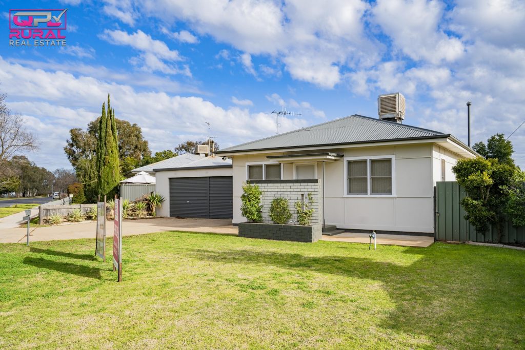 5 Cherry Avenue, Leeton NSW 2705 - McGrath Riverina