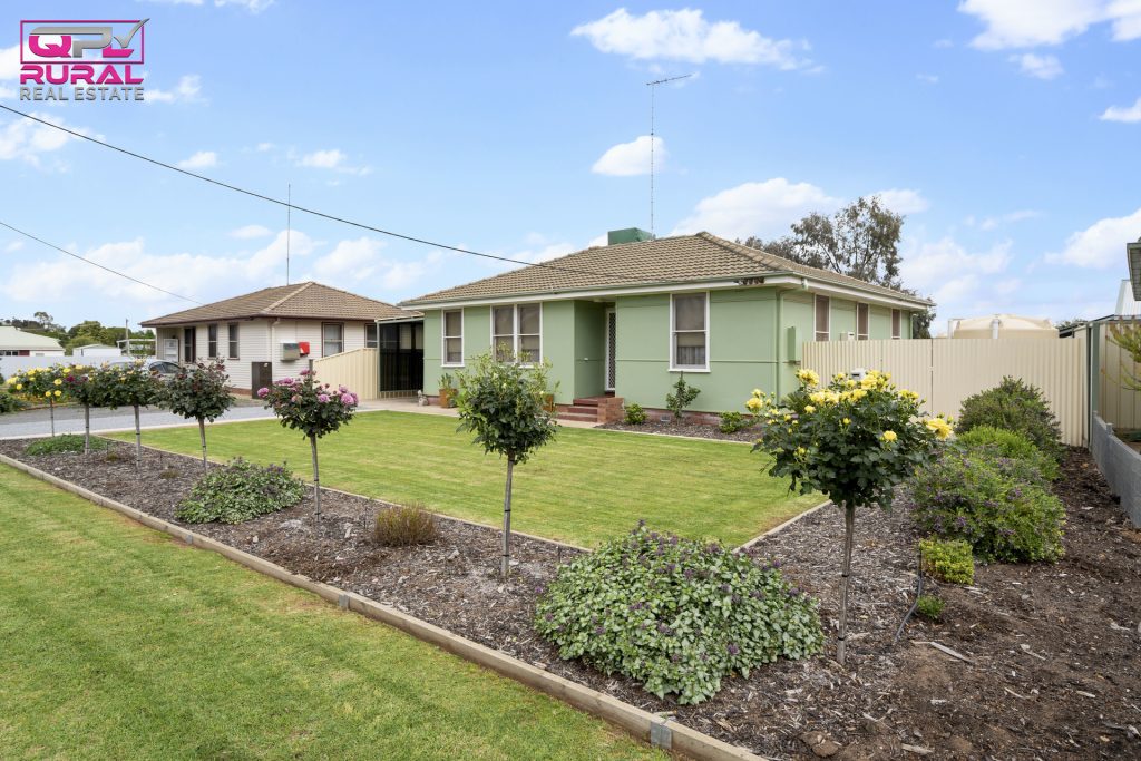 39 Progress Street, Yanco NSW 2703 - photo 2