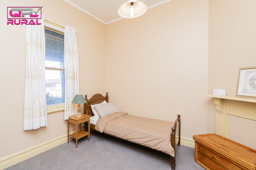 141 Loftus Street, Temora NSW 2666 - photo 12