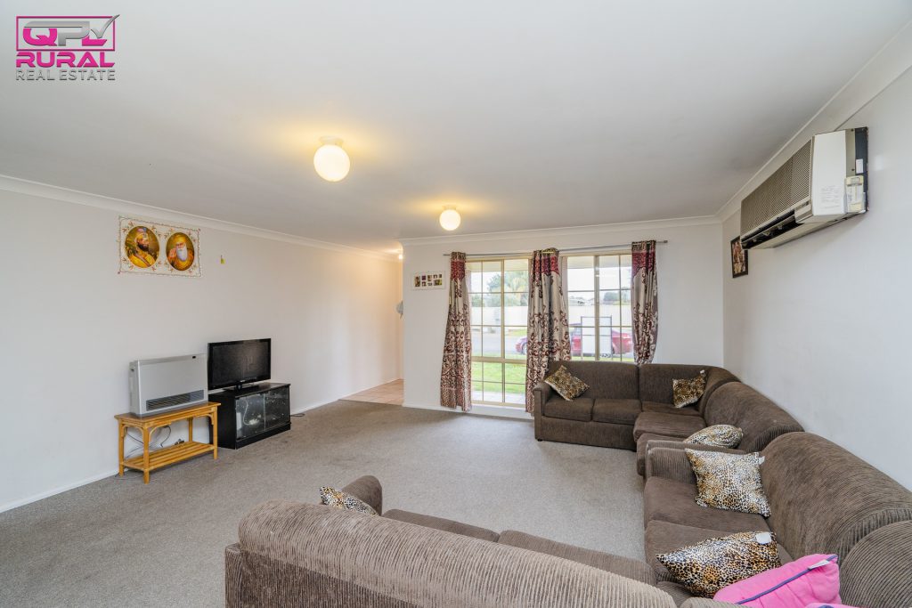 2/13 Boronia Road, Leeton NSW 2705 - photo 5