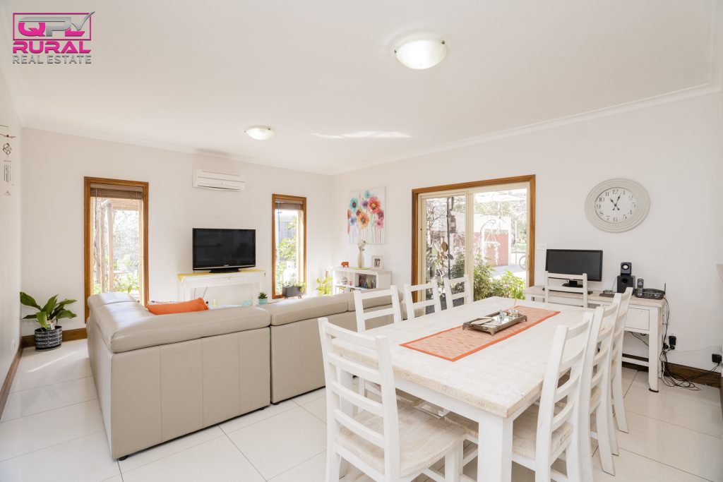142 Goldfields Way, Temora NSW 2666 - photo 7