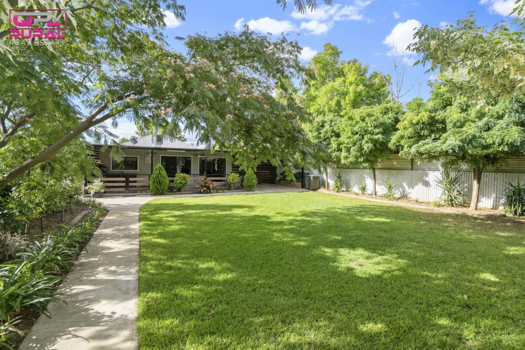140 Polaris Street, Temora NSW 2666 - photo 22