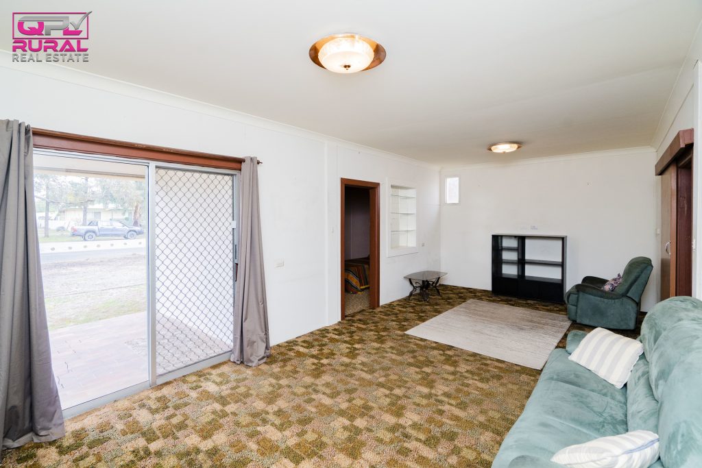 89-93 Coolamon Street, Ariah Park NSW 2665 - photo 4