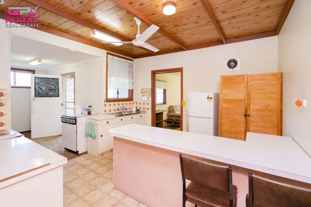 89-93 Coolamon Street, Ariah Park NSW 2665 - photo 8