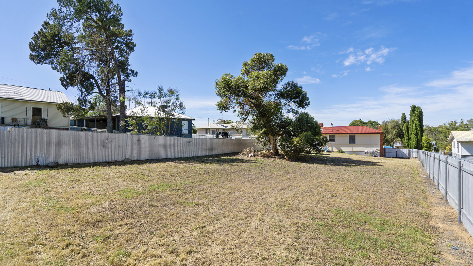 9 Flood Street, Narrandera NSW 2700 - photo 14