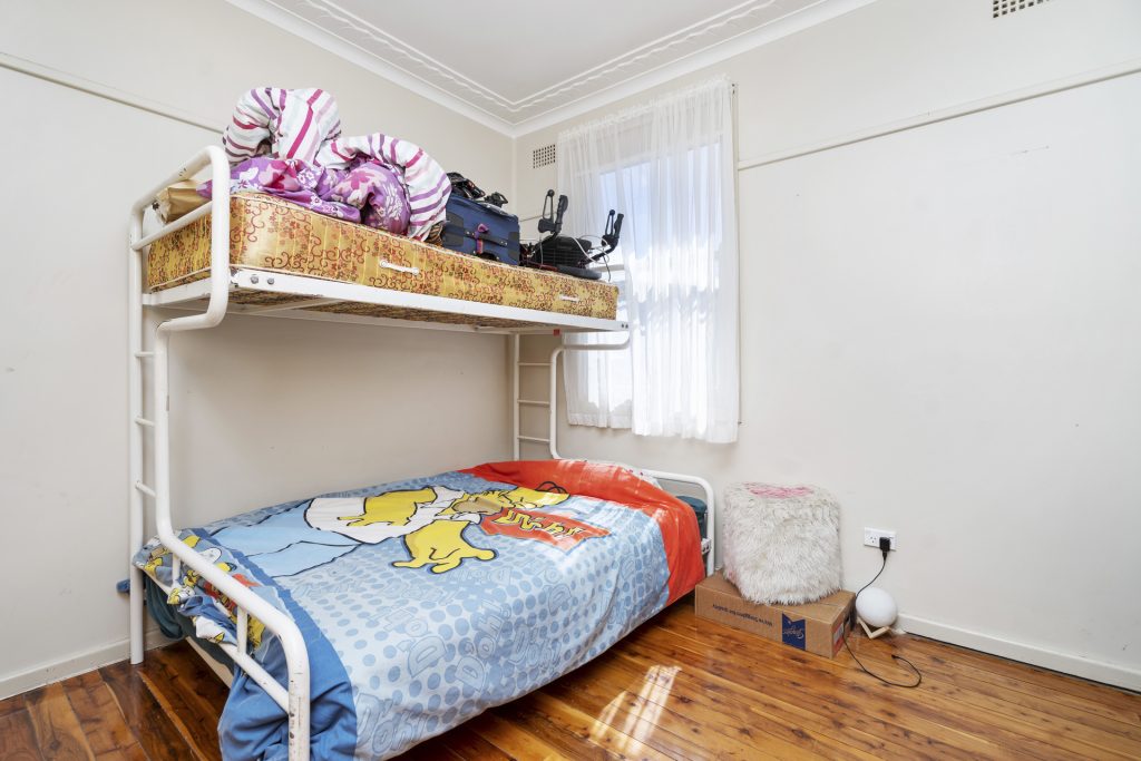 9 Flood Street, Narrandera NSW 2700 - photo 6