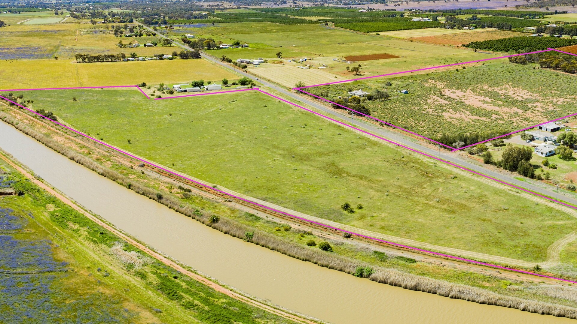 221 Canal Road, Leeton NSW 2705 - photo 3