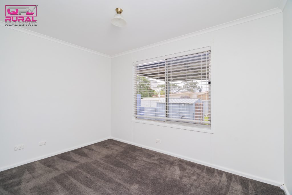 55 Parkes Street, Temora NSW 2666 - photo 11
