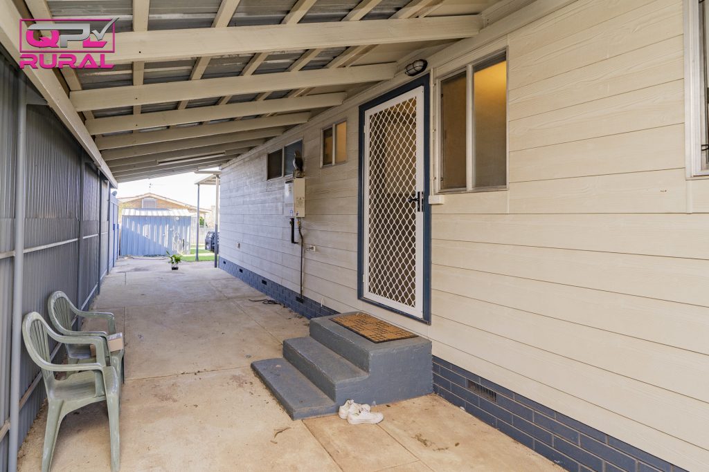 55 Parkes Street, Temora NSW 2666 - photo 14