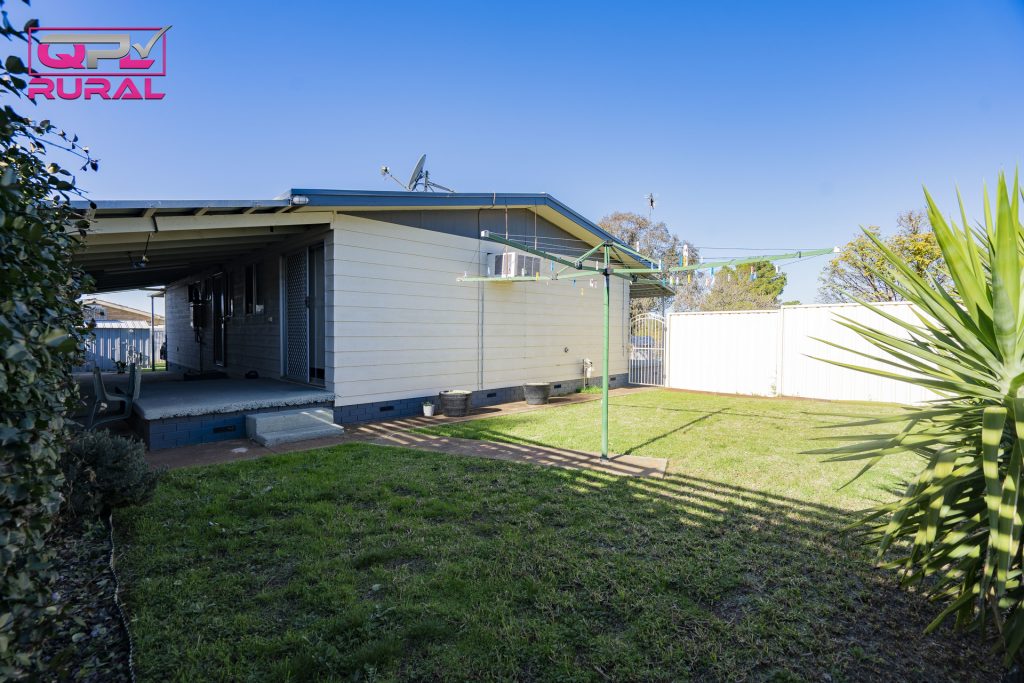 55 Parkes Street, Temora NSW 2666 - photo 16