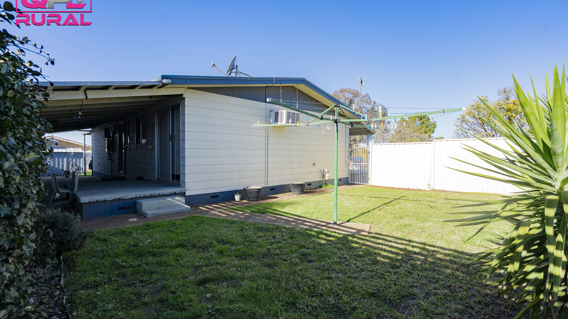 55 Parkes Street, Temora NSW 2666 - photo 16