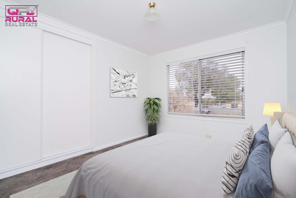 55 Parkes Street, Temora NSW 2666 - photo 7
