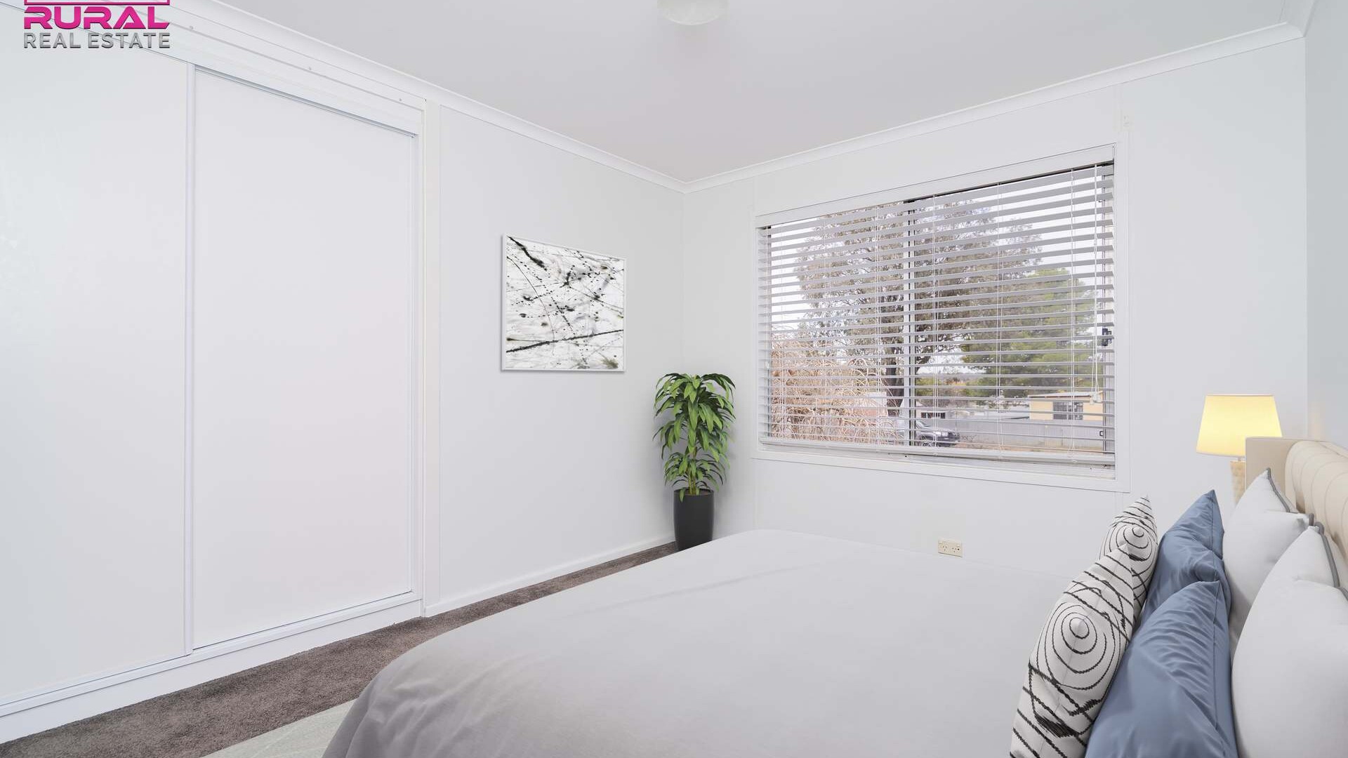 55 Parkes Street, Temora NSW 2666 - photo 7