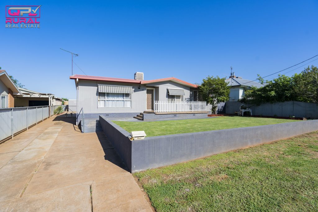 68 Gallipoli Street, Temora NSW 2666 - McGrath Riverina