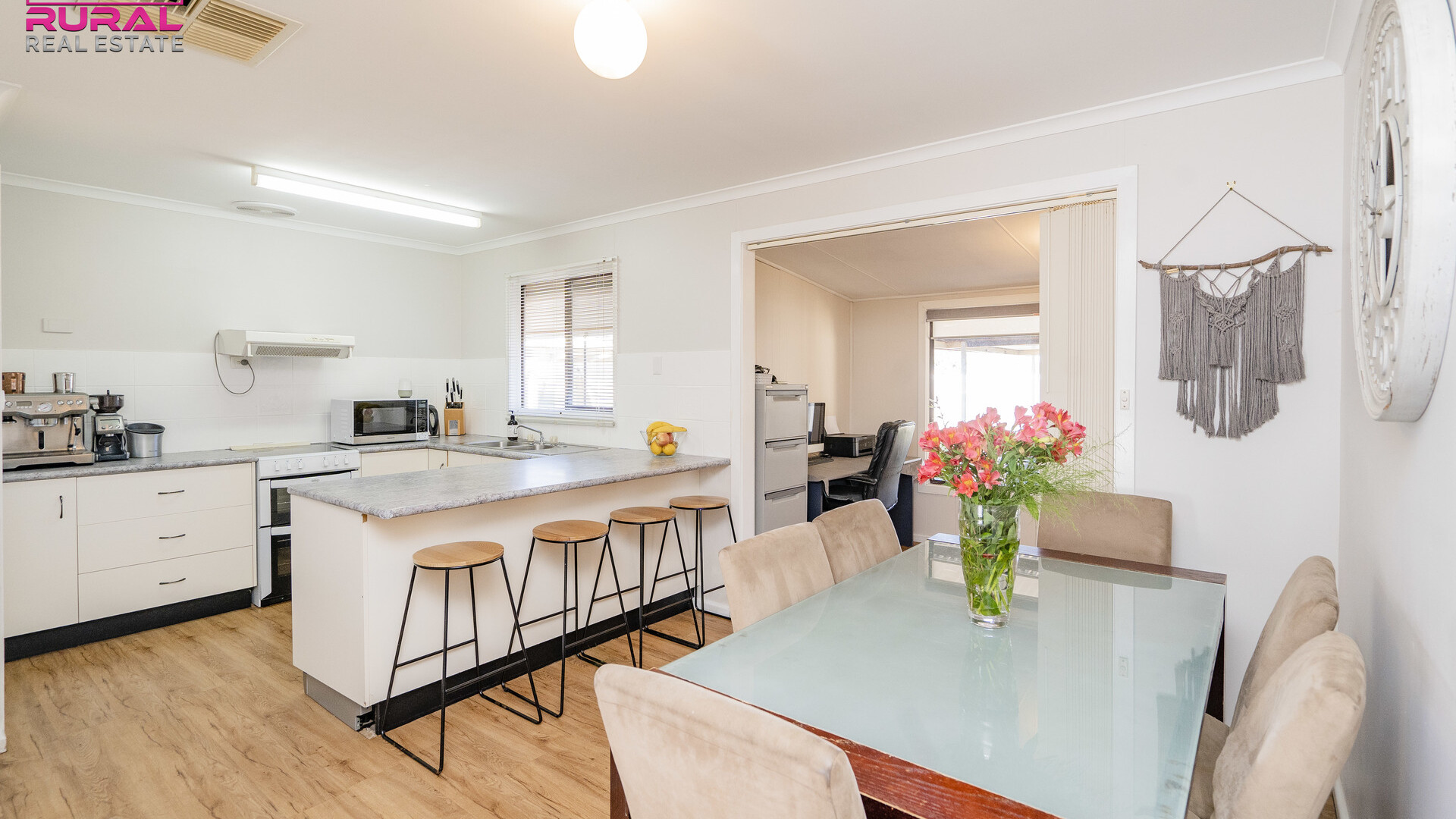 68 Gallipoli Street, Temora NSW 2666 - photo 7