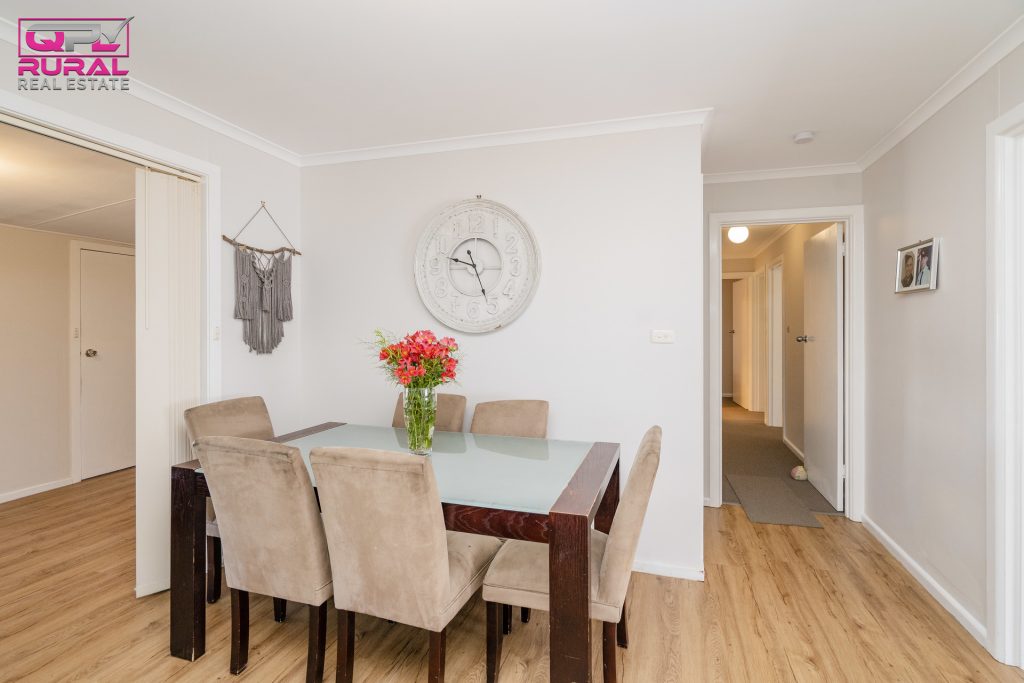 68 Gallipoli Street, Temora NSW 2666 - photo 8