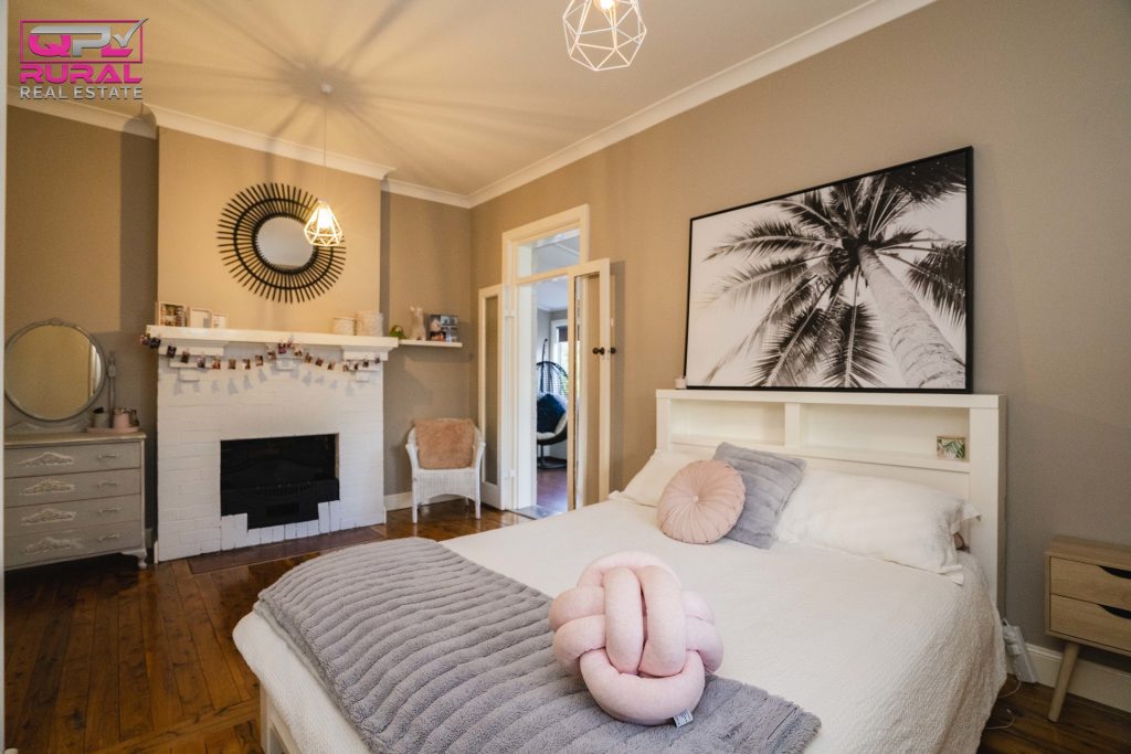 103 De Boos Street, Temora NSW 2666 - photo 8