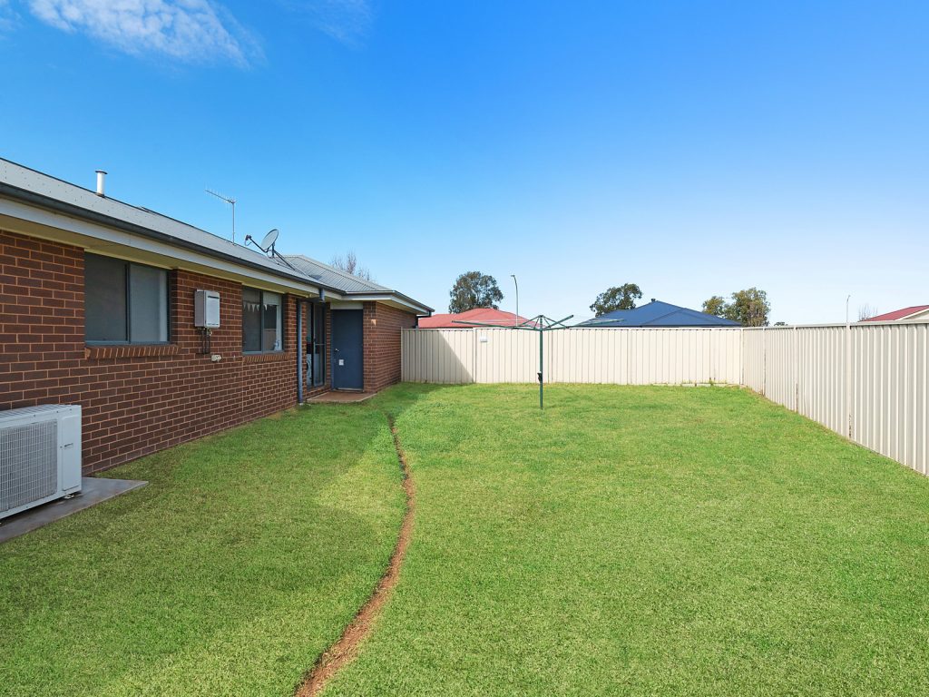 3 Golf Club Drive, Leeton NSW 2705 - photo 16