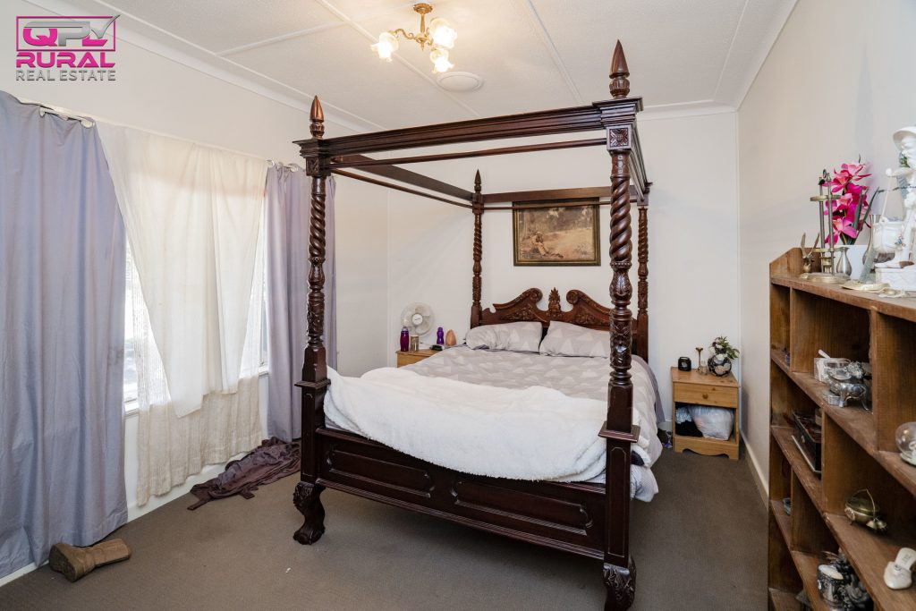 12 Frank Street, Narrandera NSW 2700 - photo 11
