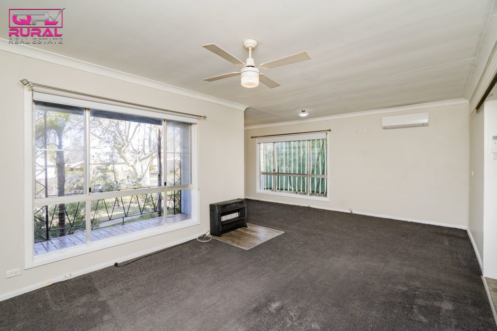 47 King Street, Narrandera NSW 2700 - photo 3