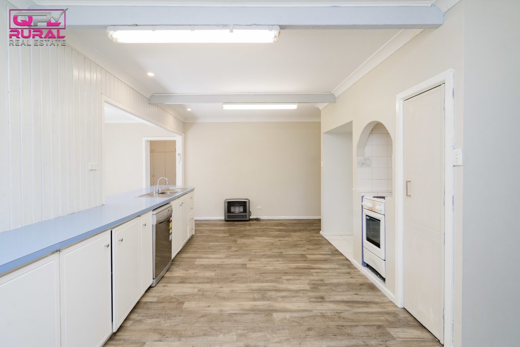 47 King Street, Narrandera NSW 2700 - photo 6