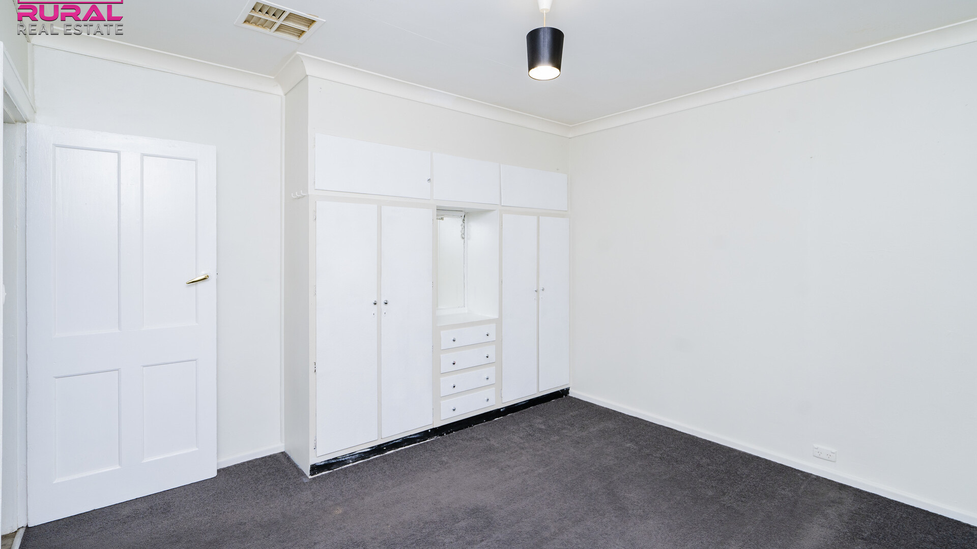 47 King Street, Narrandera NSW 2700 - photo 9